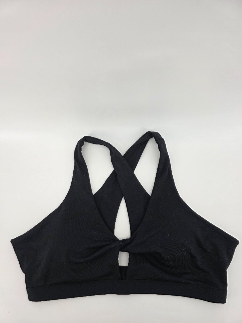 Fabletics Black Cross Back Tie Front Sports Bra – Size XL